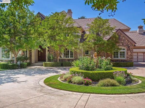 3370 Little Valley Rd, Sunol, CA 94586