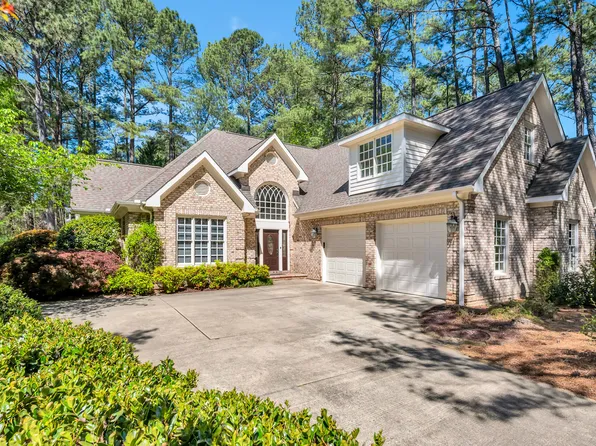 82101 Ehringhaus, Chapel Hill, NC 27517