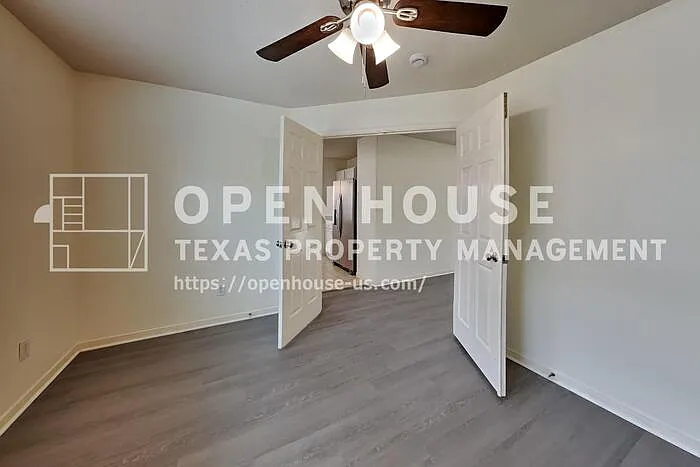 5018 Woodland Meadows Ln — Photo 16