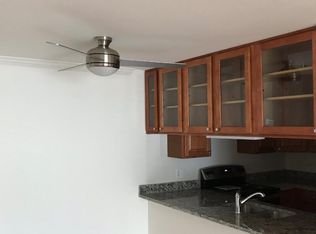 2591 Forest Dr #204, Woodridge, IL 60517