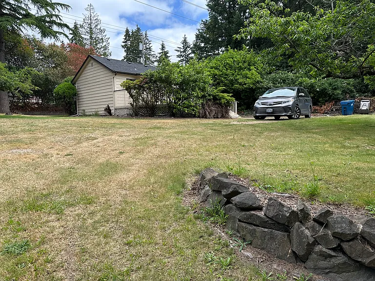 3719 S 272nd St — Photo 3