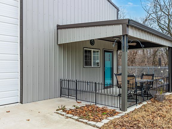 3rd image of 24936 S 611th Rd