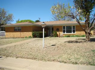 117 Wood Cir, Levelland, TX 79336