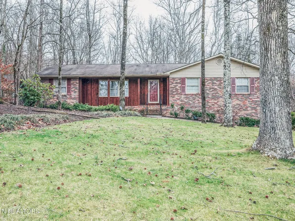 132 Connors Dr, Oak Ridge, TN 37830