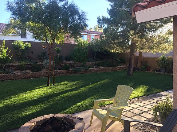 3rd image of 2823 Barrel Cactus Dr