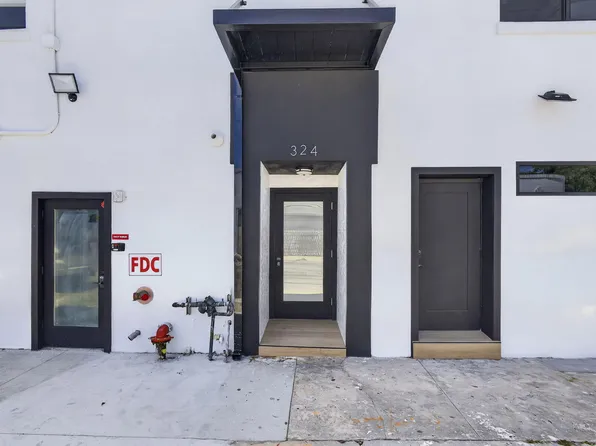 2032 N Dixie Hwy, West Palm Beach, FL