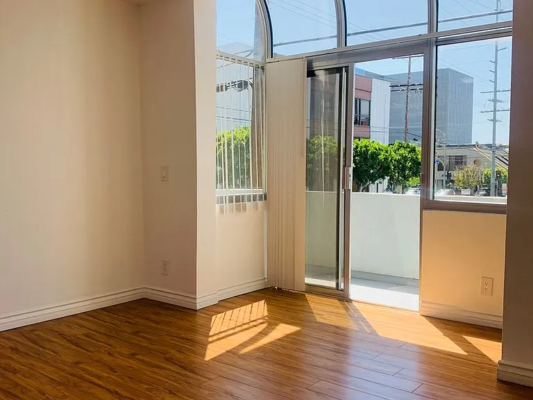 11263 Mississippi Ave — Photo 7