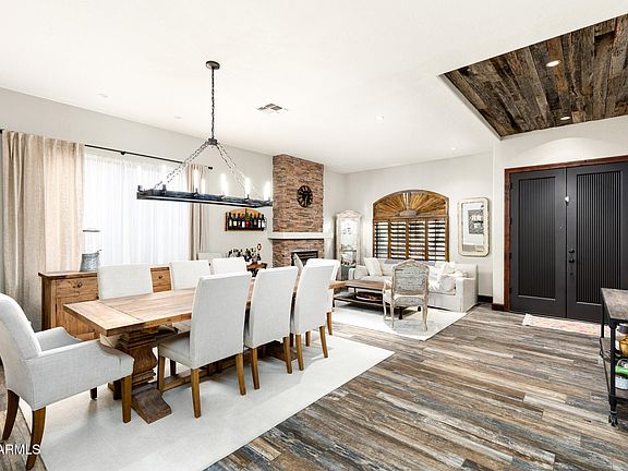 4th image of 4008 E LARIAT Lane