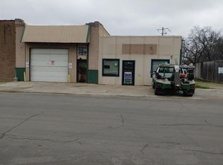 203 E Front St, Perry, KS 66073