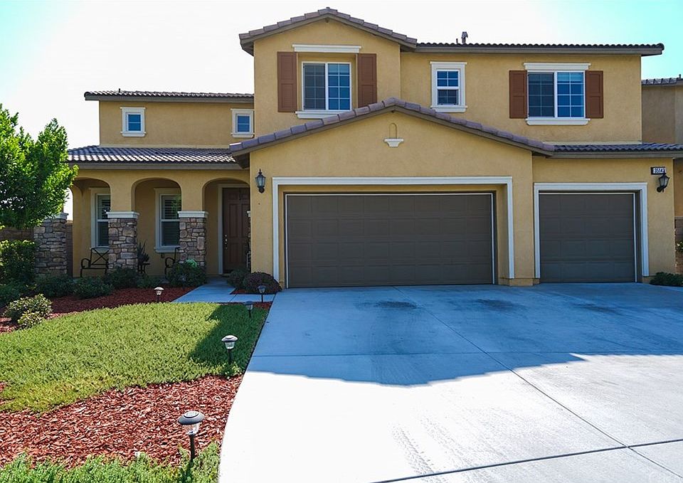 1st image of 35143 Wheatgrass Dr