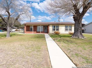 107 Killarney Dr, San Antonio, TX 78223