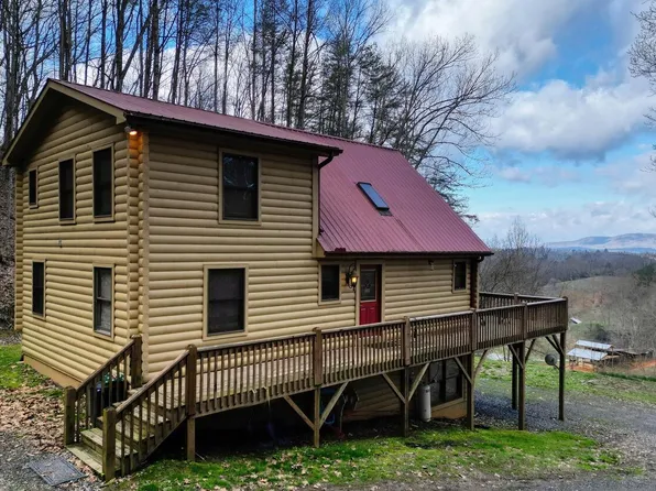 46 Moss Dr, Marble, NC 28905