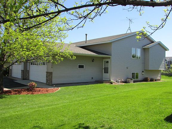 2nd image of 6340 Kahler Dr NE