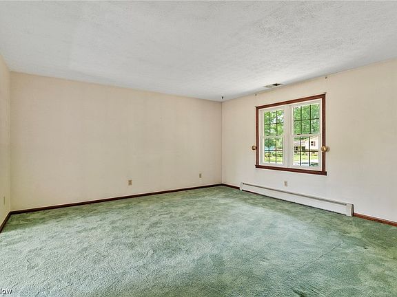 4th image of 5124 Williams Dr