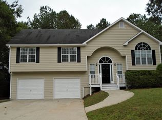652 Settlers Ridge Ln, Hiram, GA 30141