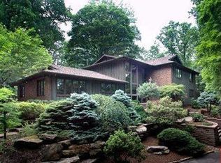 4923 Simmons Cir, Export, PA 15632