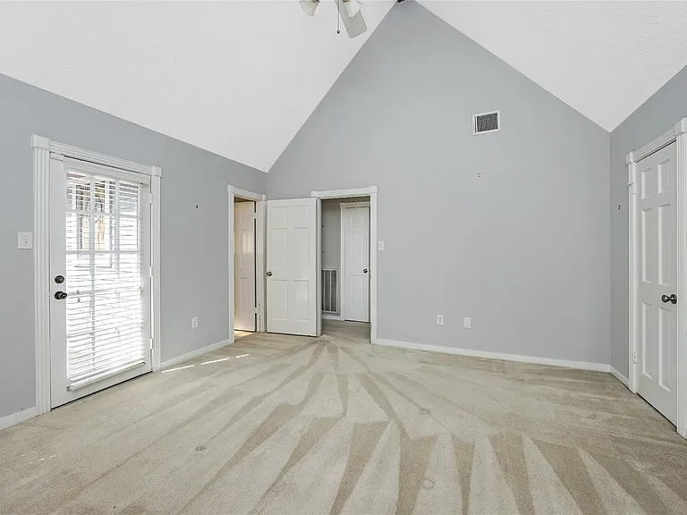 12002 Moorcreek Dr — Photo 37