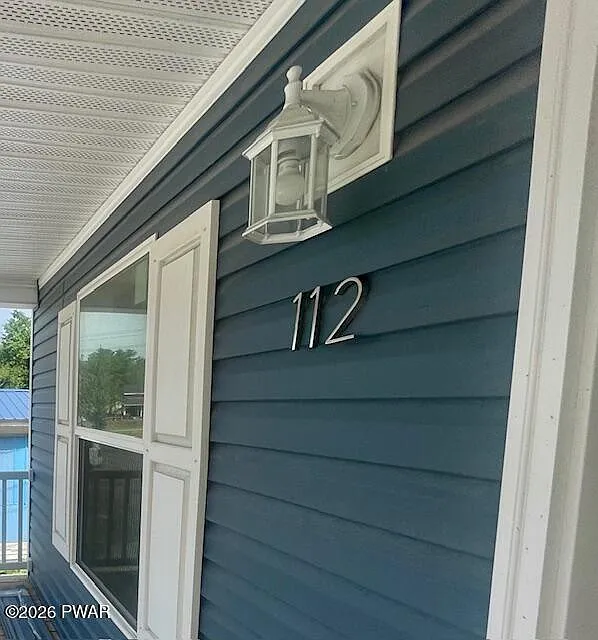 3 bed, 2.0 bath, 1250 sqft, $2,000 — Photo 2