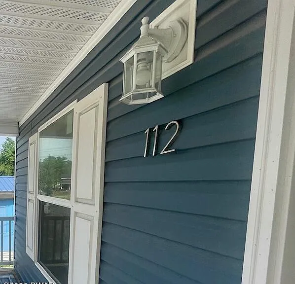 112 Crawford Park Rd — Photo 2