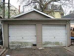 Detached Garage
