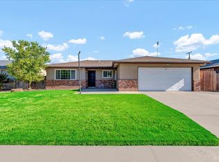 920 Moffat Dr, Hanford, CA 93230