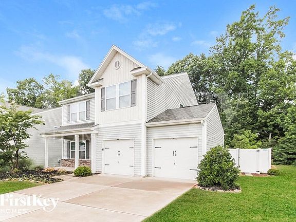 2nd image of 3815 Streamside Dr