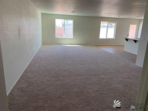 3rd image of 3830 S Sol Dr