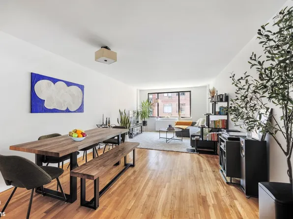 447 West 45th Street 5B image 1 of 7
