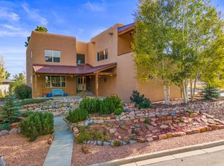 1630 Sonrisa, Los Alamos, NM 87544