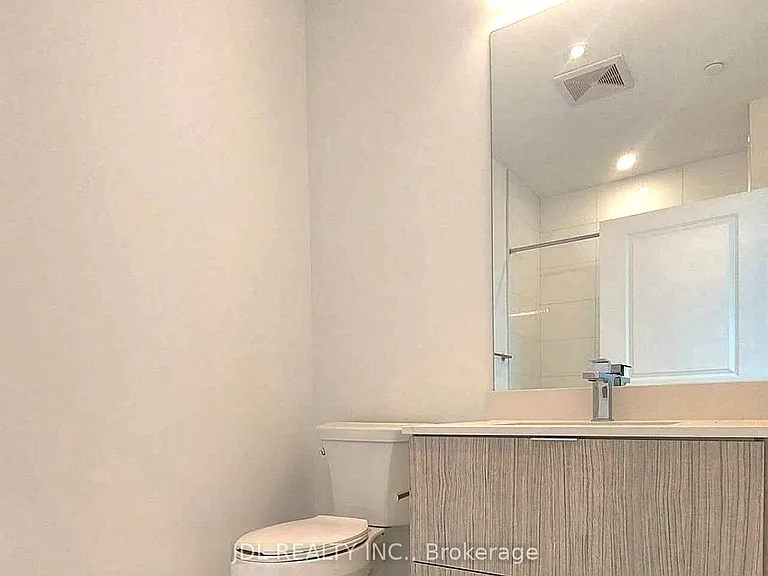 395 Bloor St E #3802 — Photo 6