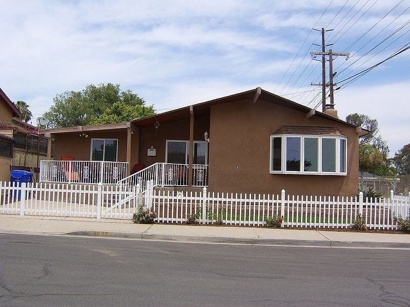 1st image of 3622 Quince St