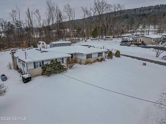 3rd image of 229 Madisonburg Pike
