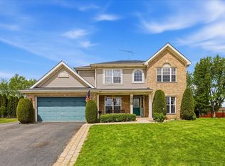 170 Cobbler Ct, Sugar Grove, IL 60554