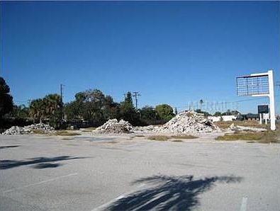 1st image of 6338 S Tamiami Trl
