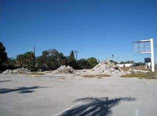 6338 S Tamiami Trl, Sarasota, FL 34231