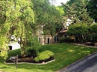 4th image of 66 Willow Creek Ln