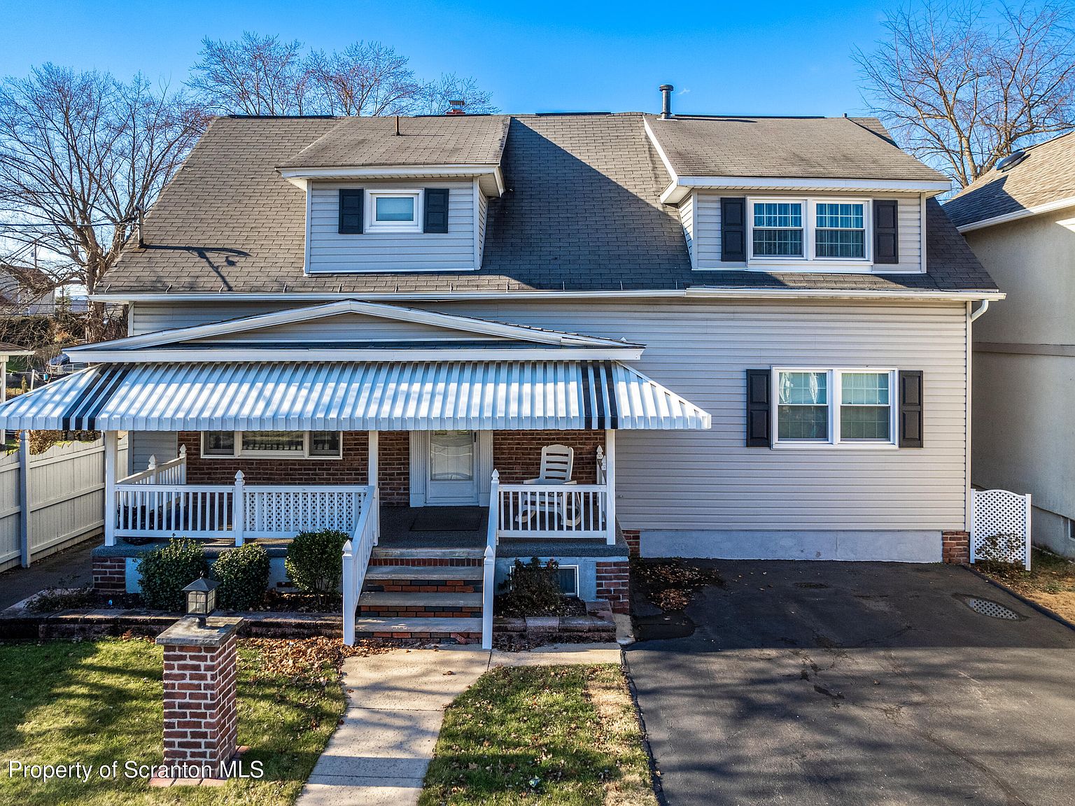 429 Cypress St, Throop, PA 18512 Zillow
