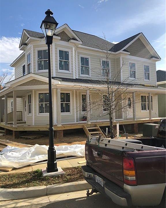 1st image of 1629 Chestnut Park Ln