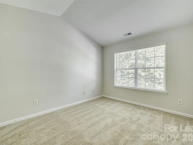 14139 Tranters Creek Ln — Photo 18