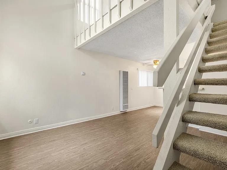 Park Place Apartments — Photo 37