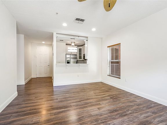 3rd image of 5025 Fairways Cir APT B207