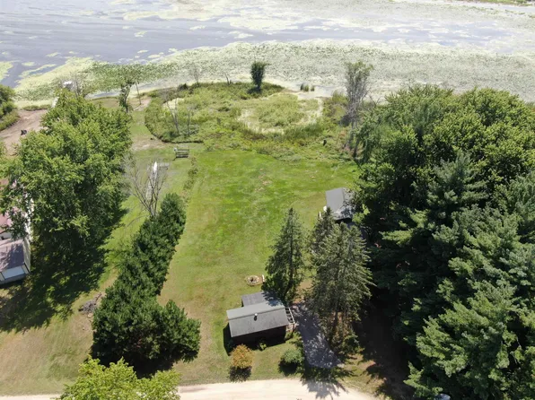 W1199 Rudys Ln, Montello, WI 53949