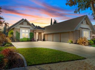 834 7th St, Ripon, CA 95366