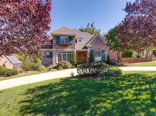 3760 Burbank Ln, Winston Salem, NC 27106