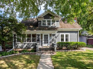 409 7th St, Neenah, WI 54956