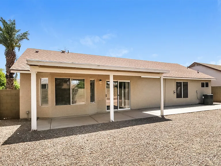 1042 S Canal Dr — Photo 19