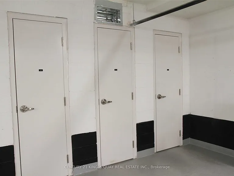 85 McMahon Dr #3701 — Photo 28