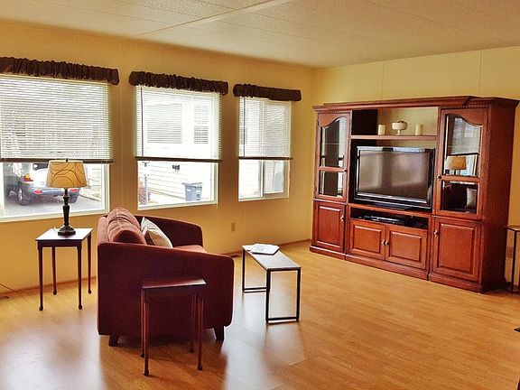 3rd image of 1555 Merrill St Spc 162
