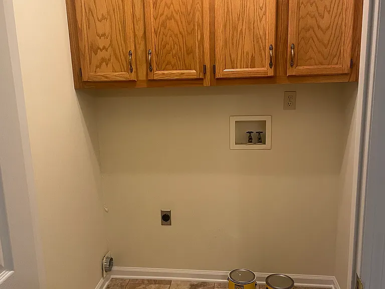 1114 Gregory Oaks Ln — Photo 5