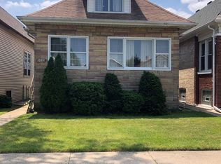 5043 W Barry Ave, Chicago, IL 60641